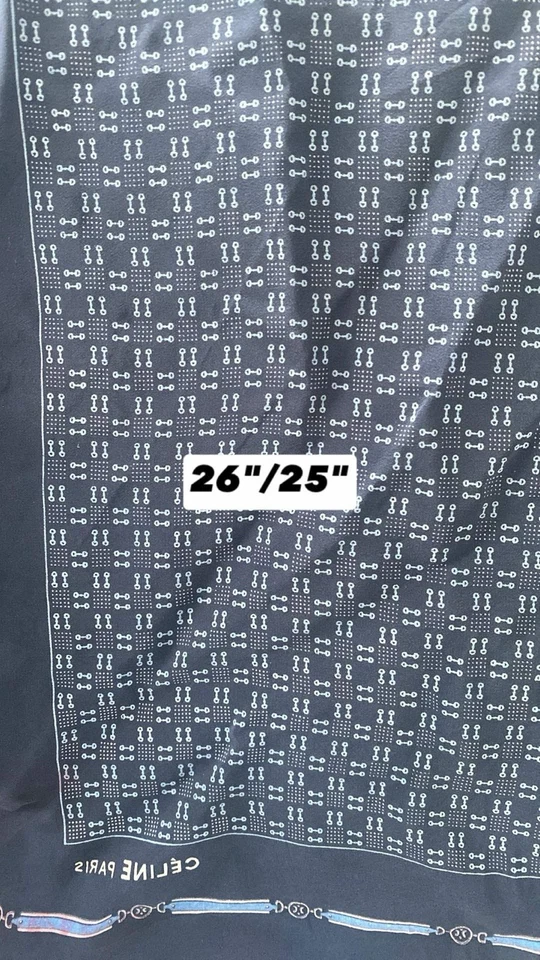 Bufanda vintage cuadrada con cadena y logotipo de seda azul Celine Paris PGC Foto 3 de 3