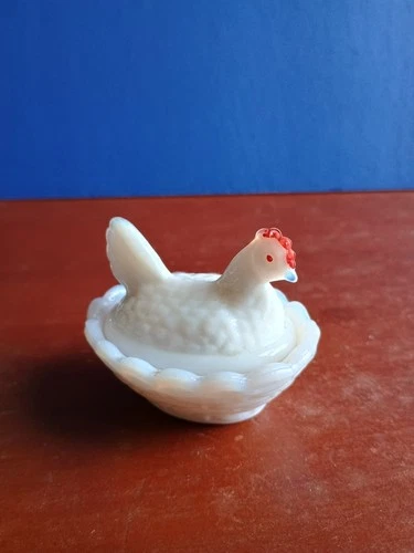 Small Vintage Milk Glass Hen on Nest white hen salt cellar