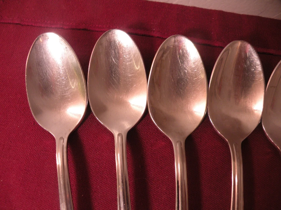 Juego de 7 CUCHARADITAS HELADAS HAMPTON CENTRAL INOXIDABLE 7 7/8" Foto 2 de 4