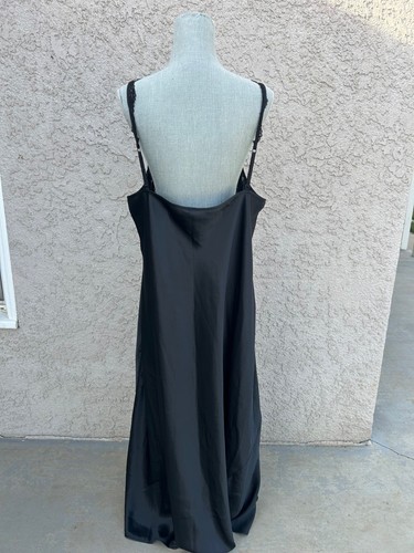 Vintage Solange Black Shiny Satin Long Nightgown Lingerie - Plus Size 22/24 3X - Picture 4 of 6