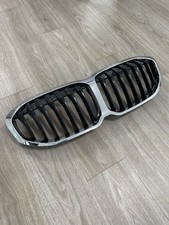 Original BMW 1er F40 Frontgrill Niere K�hlergrill Grill 51135A39366 5A39366