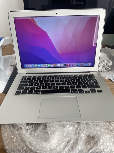 Apple MacBook Air 2.2ghz I7 8gb Ram 500gb Ssd