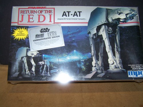 MPC Star Wars Return Of The Jedi  AT-AT 1989 Model Kit (8919) Ertl Sealed - Picture 1 of 6