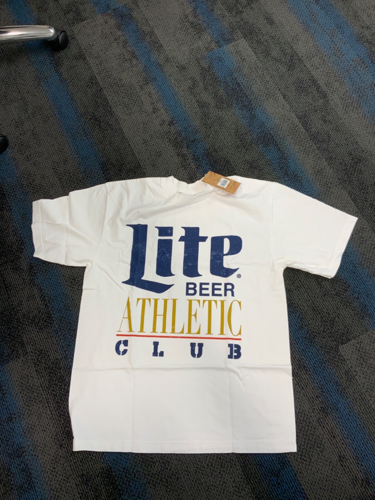 Picture 1 of 2
