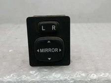 183574 Rearview Mirror Switch for Toyota Yaris Active 2011 4801859