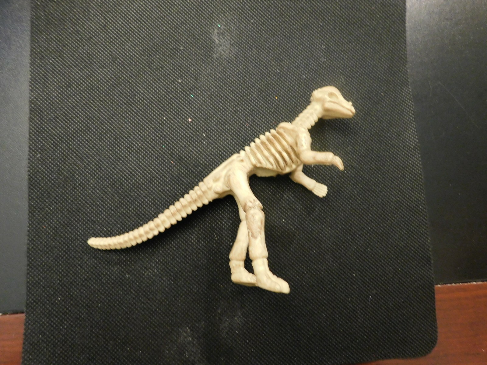 Picture 2 of 4