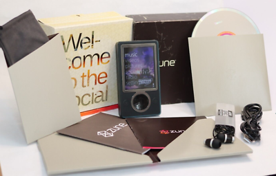 ⭐️ゼン・GPT(15P)⭐️美品❗️ Boxed Zune 30Gb w Premium Earphone - Guardians of the Galaxy