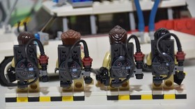 LEGO: Ideas 21108 Ghostbusters Ecto-1 100% complete excellent