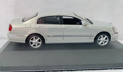 Kyosho J Collection, 1/43 Nissan Cima 450 VIP, 1 Of 1008, Champagne Silver L New - Picture 4 of 14