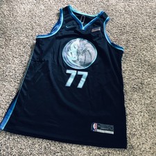 2018/19 Dallas Mavericks Luka Doncic City Edition Jersey Size 52 Swingman Nike