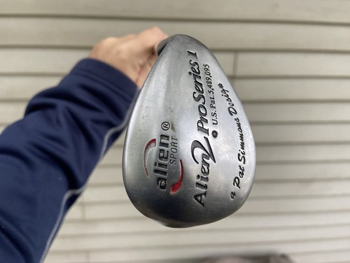 Right Handed Alien 2 Pro Series 1 Wedge w/ Steel R Flex Shaft - Picture 8 of 8