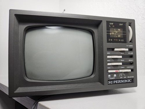 Supersonic Deluxe 5" s/w Fernseher mit AM/FM Radio Fc9100 Notfallvorbereitung getestet funktioniert - Bild 9 von 16