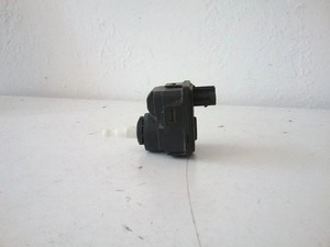OPEL OMEGA B 25, 26, 27 Motor zur Leuchtweitenregulierung 90492832 20327013
