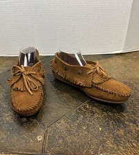 Minnetonka 533 Brown Suede Moccasins Fringe Conchos Slip-On Shoes Womens Size 8
