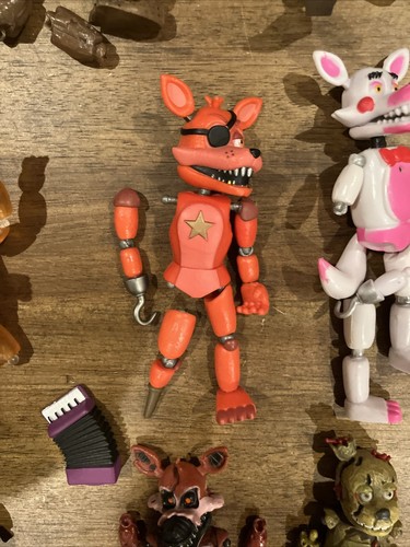 FNAF Five Nights At Freddys 5" Action Figures Funko Lot Incomplete For Parts - Picture 8 of 14