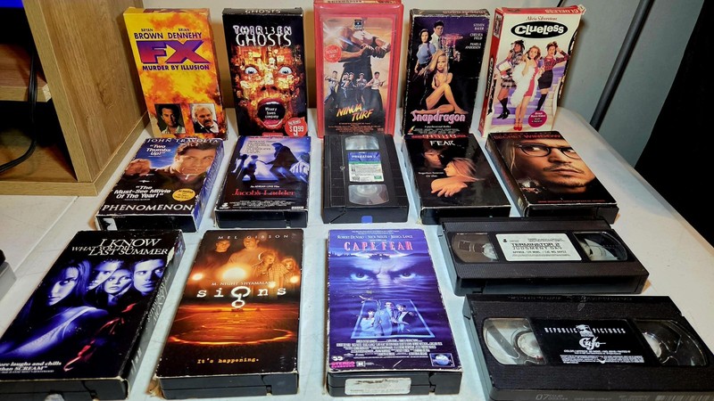Horror Vhs Movie Lot (15 Tapes/sleeves Mix) - Thriller, Sci-Fi & Cult Classics 