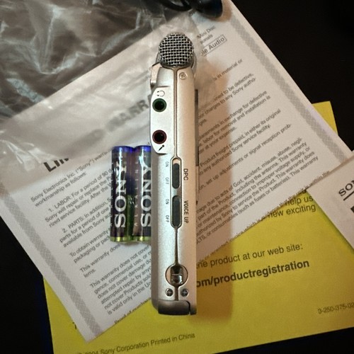 Sony - ICD-MX20 - 32MB - 11.75hr Digital Voice Recorder - 256MB Memory Pro Duo - Picture 9 of 12