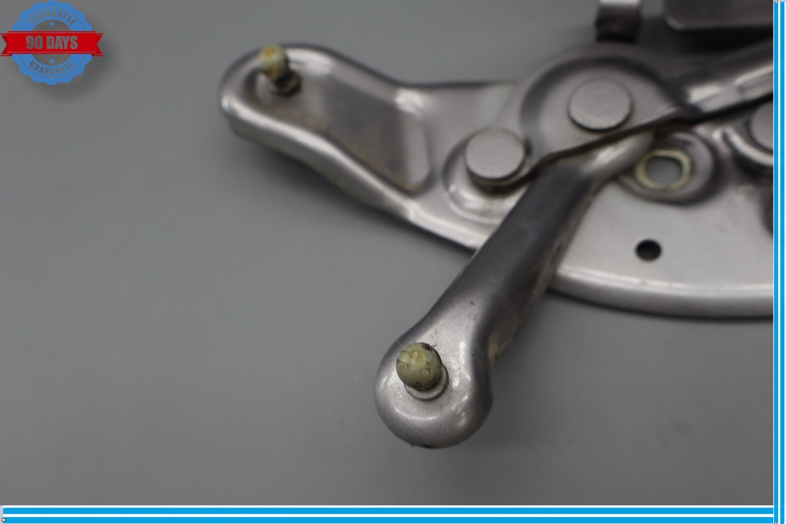 Bentley Continental GT 2003-2012 Right Engine lid hinge