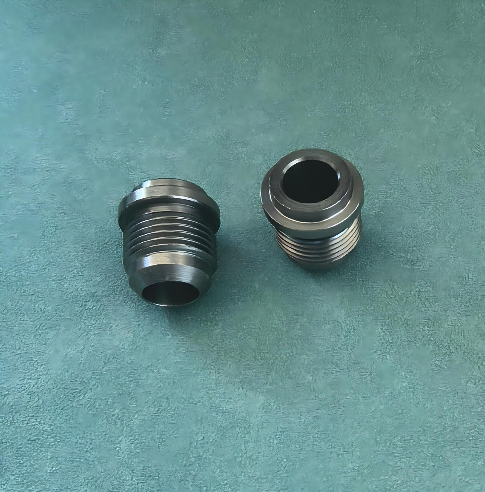 Male Billet 1018 Mild Steel Weld on/Weld in Fitting Bung AN10 -10AN Qty: 2