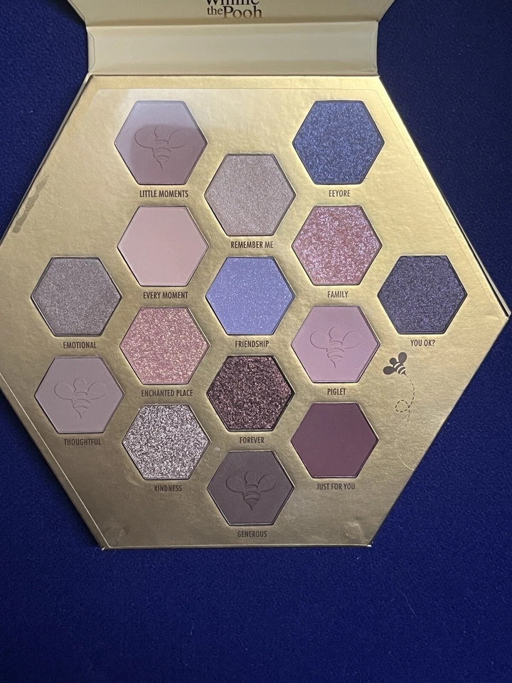 Catrice Cosmetics Disney Winnie The Pooh Eyeshadow Palette PICK 1 - Image 3 of 4