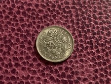 1967 Sixpence Coin Queen Elizabeth Great Britain