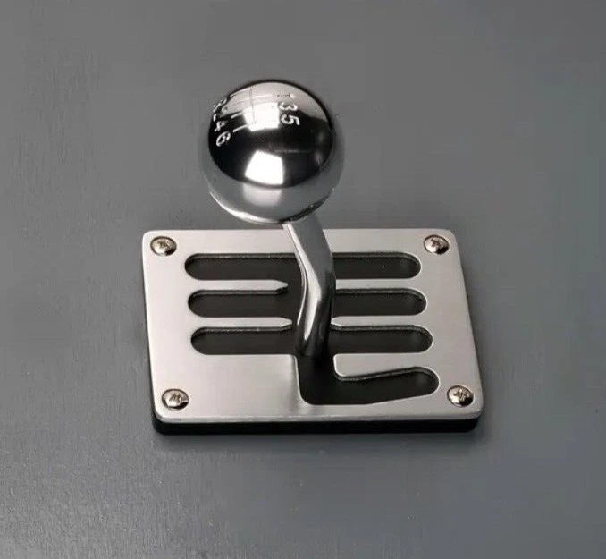 6-Speed Aluminium Gear Shift Knob Paper Weight W/ Angled Shaft by AUTOart 40202 - Image 4 of 4