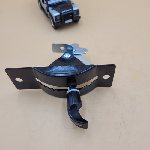 Land Rover Series 3 90 110 Bulkhead Vent Adjuster Lever Knob & Assembly 346576 - Picture 3 of 4