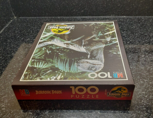 Vintage MB Puzzle Jurassic Park Velociraptor Dinosaur 100 Piece Puzzle Complete - Picture 9 of 12