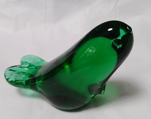 Beautiful Vintage Art Blown Glass Emerald Green Seal Sea Lion Paper Weight 4" - Picture 2 of 4
