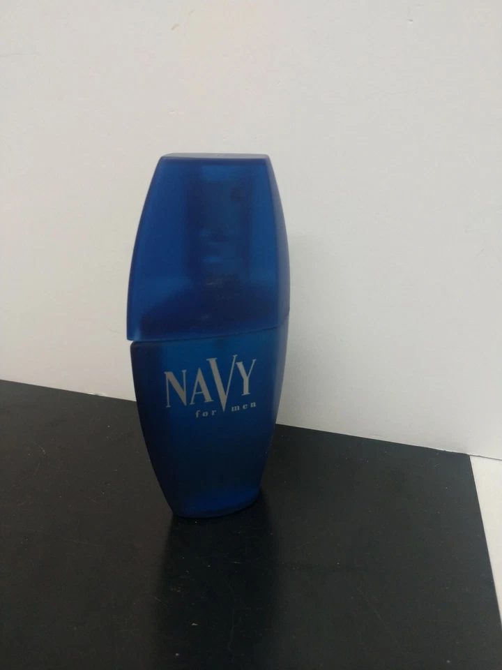 Spray de colonia para hombre Navy by Dana 1 oz/30 ml - nuevo en caja - la caja está usada Foto 4 de 4