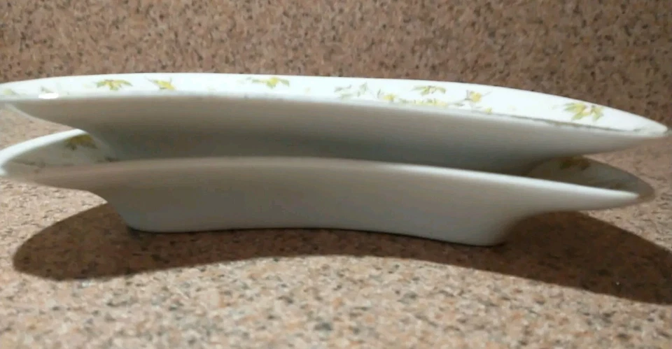 Австрийские боковые/костяные пластины из костяного фарфора Atq — кареглазая Сьюзен, с цветочным рисунком — набор из 2 - Изображение 3 из 4