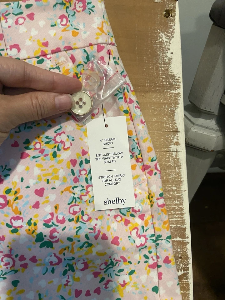 Camisas festoneadas Crown & Ivy Shelby en rosa floral talla 12 nuevas Foto 4 de 4