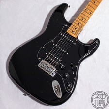 Squier by Fender CST-30 o13915
