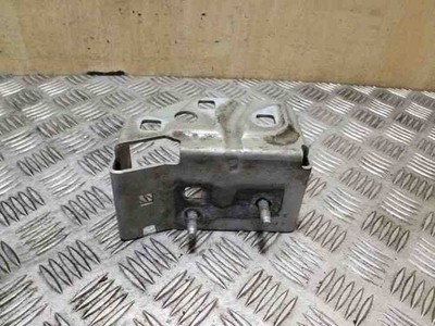 RENAULT TRAFIC III Flatbed  EG Kotflügelhalter vorne links 93451643B 26213116