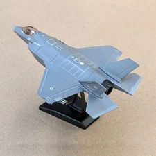 1:100 AMI Lockheed Martin F-35B Lightning II Fighter Jet Diecast Military Model