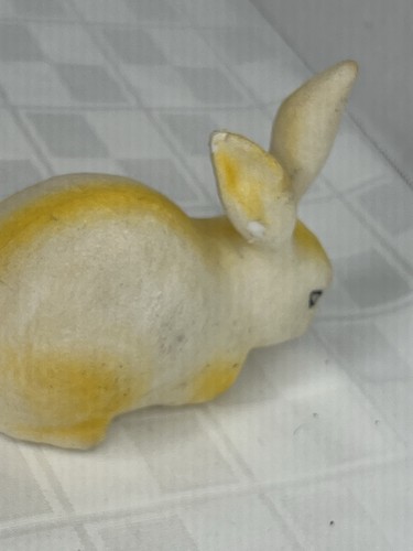 VTG Styrofoam Yellow Small Velveteen Rabbit Easter Decoration (D1) - Picture 7 of 11