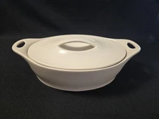 Vintage CorningWare Creations 2 Quart Oval Casserole Dish w/ Lid Stoneware
