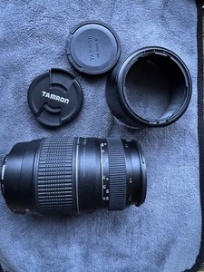 Tamron AF 70-300mm f/4-5.6 Di LD Macro 1:2 Lens for Canon EF - VGC