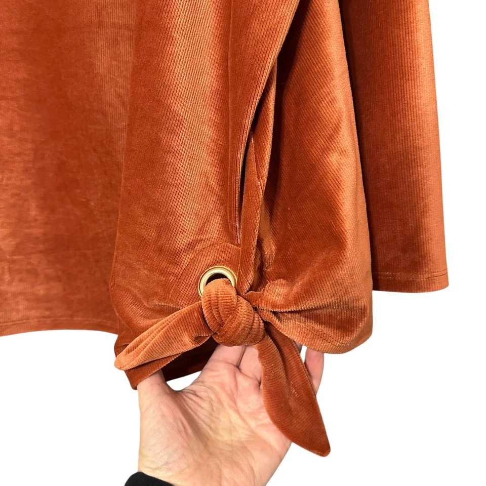 Belle by Kim Gravel Velvet Corduroy V-Neck Grommet Side Tie Top 5X - Image 4 of 4