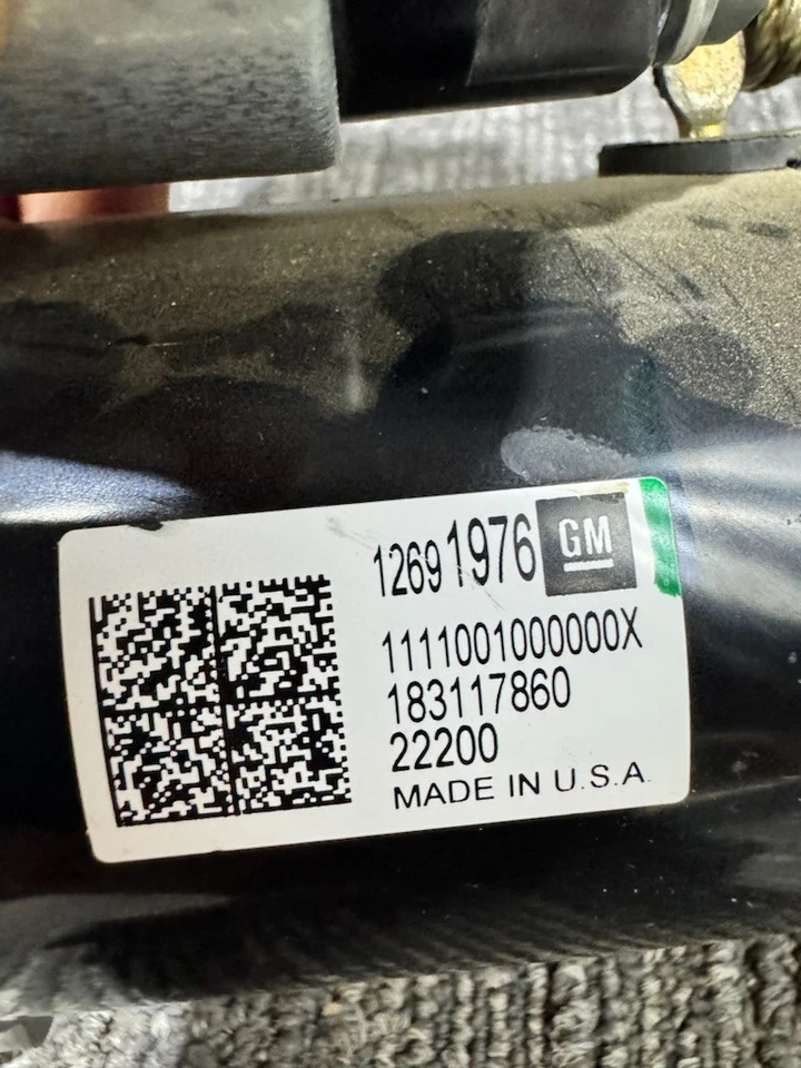 Nuevo OEM 2015-2025 Chevrolet Corvette GMC 6,2 L V8 arranque OEM 12691976 Foto 3 de 3