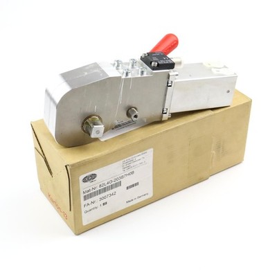 Destaco Power Clamp 82L4G-203B7H0B Original Box