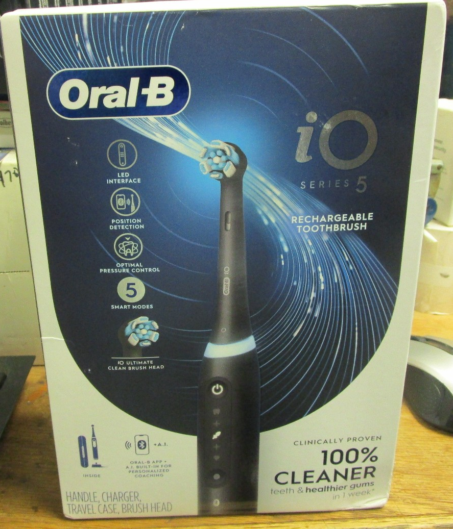 ブラウン　 Oral-B iOシリーズ5 ブラック本体 オーラルB 電動歯ブラシ ブラウン 公式ストア iO5 マット