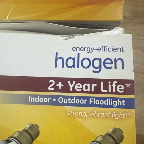GE Energy-Efficient Halogen 90 Watt PAR38 Floodlight, 2 PC LOT / Total 4 BULBS - Picture 4 of 13