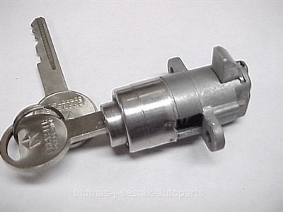 New Console Lock & Pentastar Keys E Body Challenger & Barracuda 70 71 72 73 74