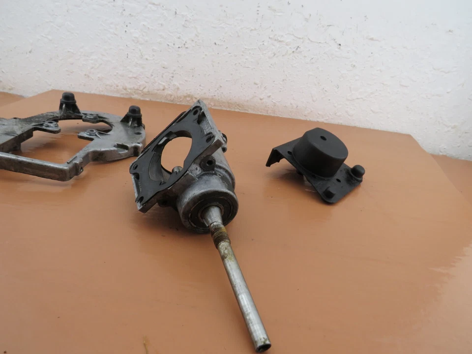 Eager Beaver 282 de McCulloch Recortadora de Cuerdas OEM Cárter 224003, 224024 Foto 4 de 4