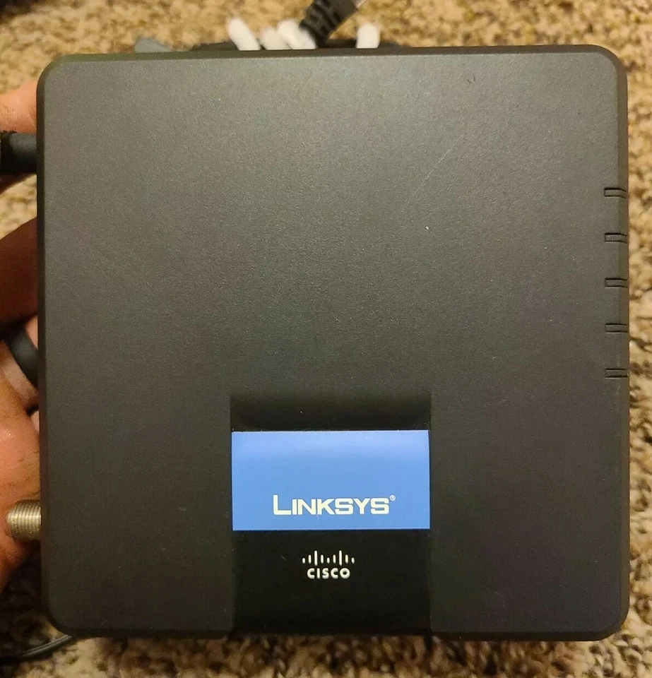 Linksys Cisco CM100 (CM100-RM) Cable Modem with USB & Ethernet Connections - Image 4 of 4