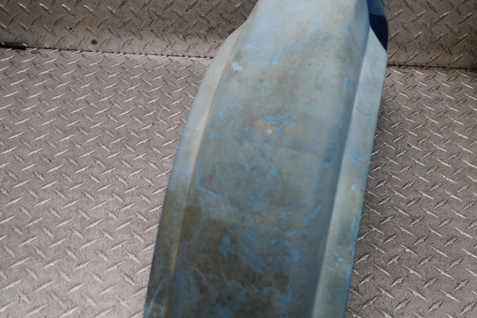 1978 YAMAHA IT175 FRONT WHEEL FENDER COWL FAIRING - Image 3 of 4