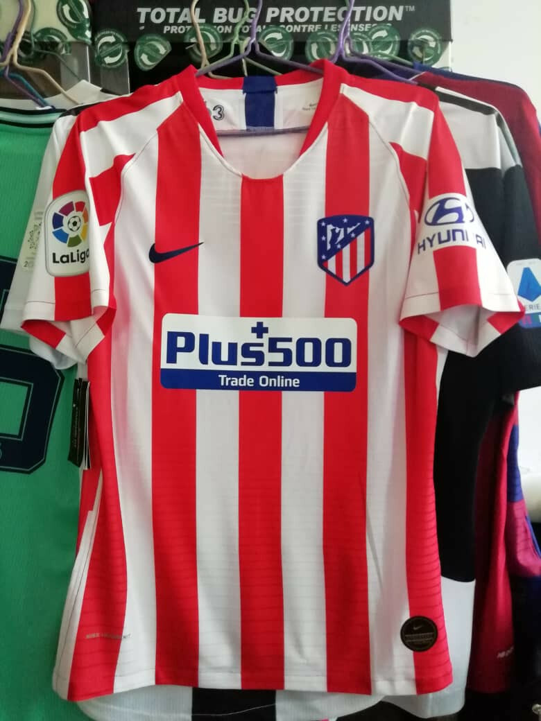 Camiseta casa version player Atlético de Madrid 20192020 Diuominiione M Joao Felix Camiseta casa version player Atlético de Madrid 20192020 Diuominiione M Joao Felix
