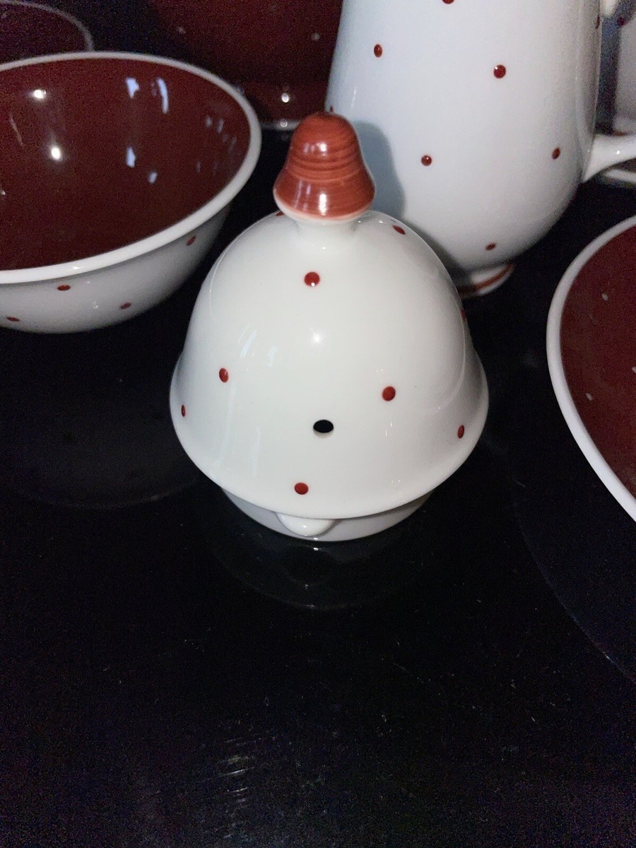SUSIE COOPER BONE CHINA 12 PCS COFFEE SET FOR 4 MAHOGANY SUSIE COOPER BONE CHINA 12 PCS COFFEE SET FOR 4 MAHOGANY