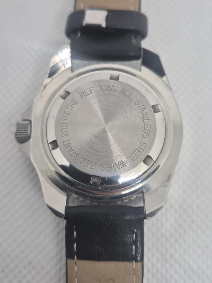 Reloj Pulsera Classique Ocean Queen 200m Foto 3 de 4